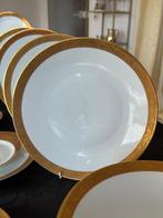 Hutschenreuther - Tafelservies voor 12 (65) -