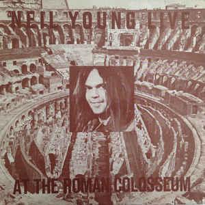 LP gebruikt - Neil Young &amp; Crazy Horse - Live At The..., Cd's en Dvd's, Vinyl | Rock, Zo goed als nieuw, Verzenden