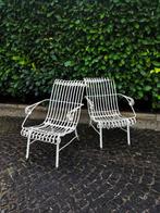 Fauteuil - IJzer - Een paar stoelen van smeedijzer, Antiek en Kunst