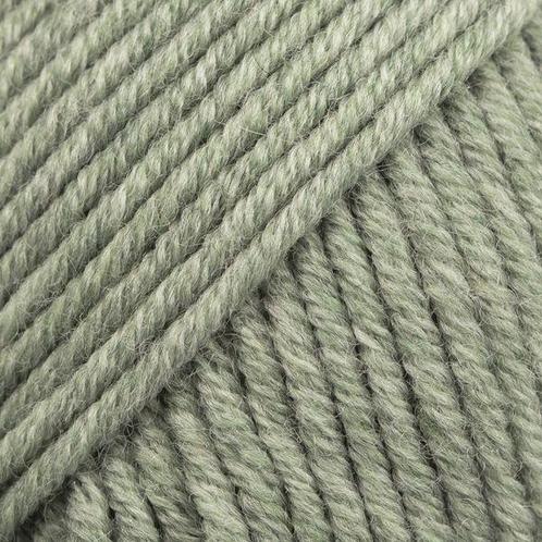 DROPS Merino Extra Fine Mix - 47 saliegroen - Wol Garen, Hobby en Vrije tijd, Breien en Haken, Ophalen of Verzenden