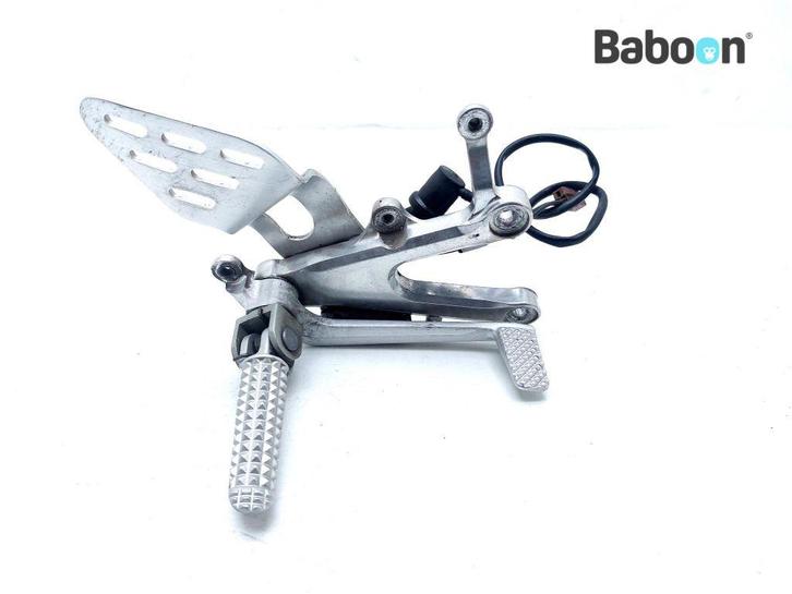 Schetsplaat Rechts Voor Yamaha YZF R6 2003-2005 (YZF-R6 5SL), Motoren, Onderdelen | Yamaha, Gebruikt, Verzenden