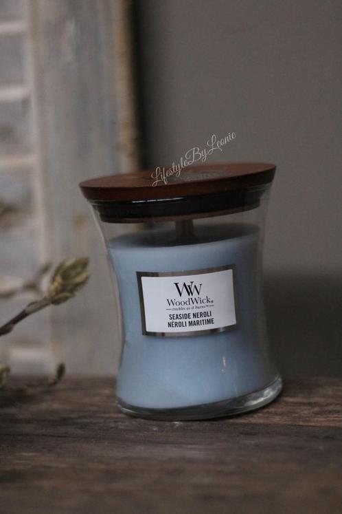 WoodWick Seaside neroli medium, Huis en Inrichting, Woonaccessoires | Kandelaars en Kaarsen, Nieuw, Ophalen of Verzenden