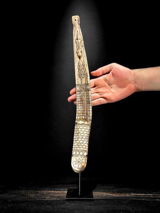 Geen minimumprijs - Prachtige Sumatra-kalender gemaakt van, Antiek en Kunst, Kunst | Designobjecten