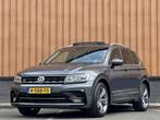 Zakelijke Lease |  Volkswagen Tiguan 1.5 TSI ACT Highline Bu, Auto's, Automaat, Gebruikt, Overige kleuren, Lichtmetalen velgen