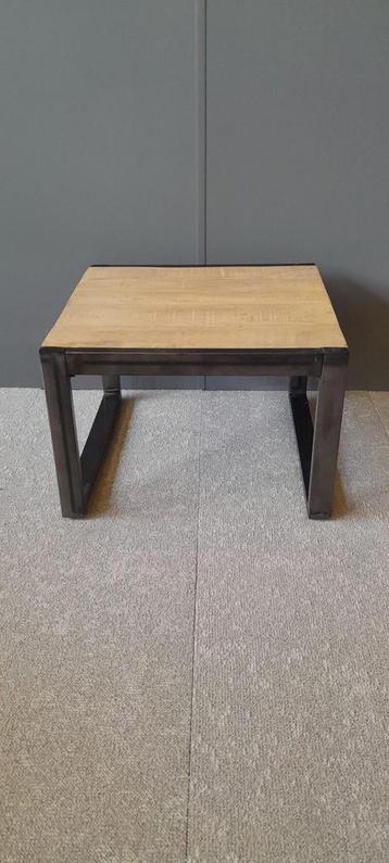 Industrieel bijzettafel, naturel beschikbaar voor biedingen