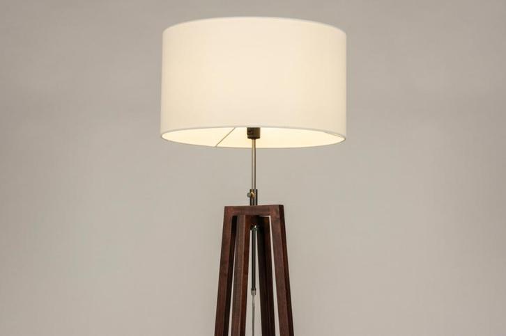 Rietveld Vloerlampen - Wit, Bruin, Beige - Stof, Hout, Huis en Inrichting, Lampen | Vloerlampen, Verzenden