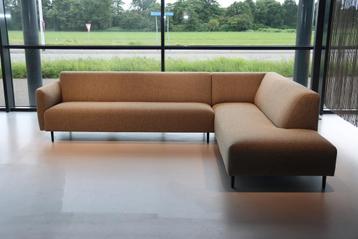 Cartel Living Dune design hoekbank in stof 300 x 230 cm beschikbaar voor biedingen