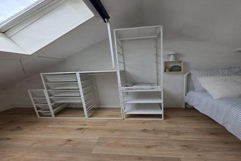 Studio Damstraat in Utrecht, Huizen en Kamers, Kamers te huur, 20 tot 35 m², Utrecht