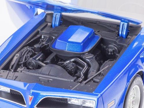 Maisto 1:18 - Model sportwagen - Pontiac Firebird Trans Am, Hobby en Vrije tijd, Modelauto's | 1:5 tot 1:12