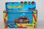 Corgi 1:43 - Modelauto - The Beatles - Psychedelic Mini -, Nieuw