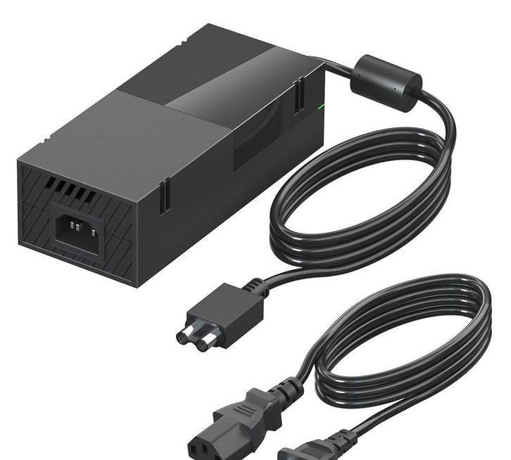 Xbox one voeding origineel Nieuw nooit gebruikt, Spelcomputers en Games, Spelcomputers | Xbox | Accessoires, Voeding of Kabel