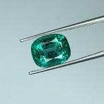 Groen Smaragd - 3.67 ct - International Gemological, Sieraden, Tassen en Uiterlijk, Edelstenen, Nieuw