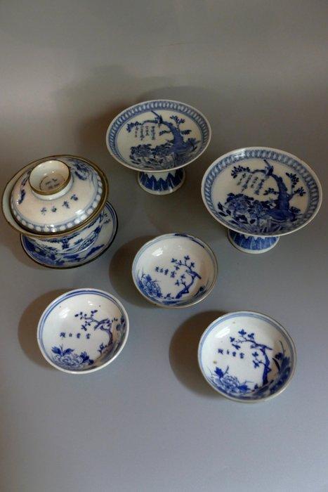 Dynastie Qing - Beker - Porselein - Porseleinen Bleu de, Antiek en Kunst, Antiek | Overige Antiek