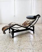 Cassina - Charlotte Perriand, Le Corbusier - Chaise longue -