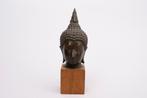Een bronzen buddha hoofd, Thailand, 19e/20e eeuw, Antiek en Kunst, Antiek | Koper en Brons
