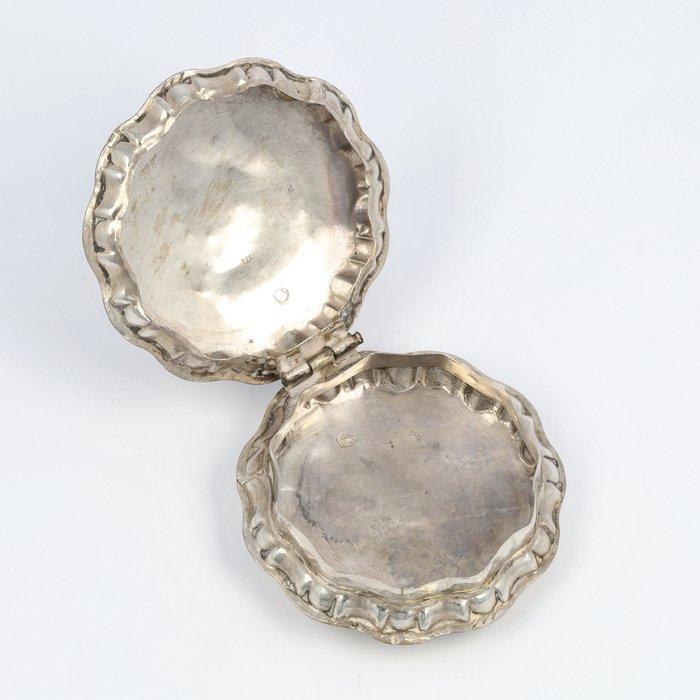 NO RESERVE - Simon Gaillard Jacz. - Pepermuntdoos - .833, Antiek en Kunst, Antiek | Goud en Zilver