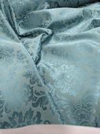 Ampio Taglio Jacquard in doppia altezza Tessitura Mario