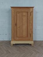 Landelijke klassieke kast, eendeurs, legkast, linnenkast
