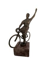 Miniatuur beeldje - Cycliste Triomphant - Brons