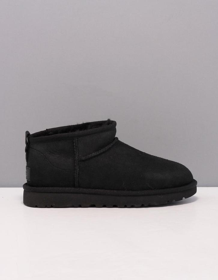 UGG cl. ultra mini boots dames zwart  1116109 black suede, Kleding | Dames, Schoenen, Nieuw, Verzenden