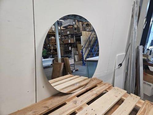 Spiegel rond 50 cm met verlichting en verwarming, Doe-het-zelf en Verbouw, Sanitair, Overige typen, Nieuw, Ophalen of Verzenden