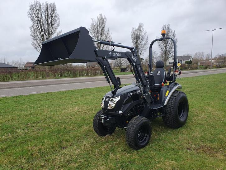 Solis 26 4wd Hydrostaat Black Edition, Zakelijke goederen, Agrarisch | Tractoren, Nieuw, Verzenden