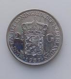 Nederland. Wilhelmina. 1 en 2 1/2 Gulden 1922/1937, 3 stuks