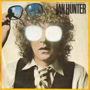 LP gebruikt - Ian Hunter - Youre Never Alone With A Schi..., Cd's en Dvd's, Vinyl | Rock, Zo goed als nieuw, Verzenden