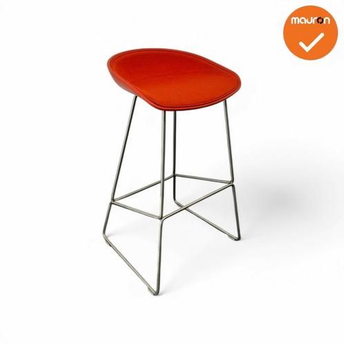 Barkruk - HAY- about a stool - Rood gestoffeerd - chroom..., Zakelijke goederen, Kantoor en Winkelinrichting | Kantoormeubilair en Inrichting