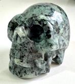 Figuur - Indrukwekkende sculptuur van een schedel, gesneden, Antiek en Kunst, Curiosa en Brocante