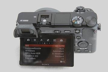 Sony a6000 Digitale camera beschikbaar voor biedingen