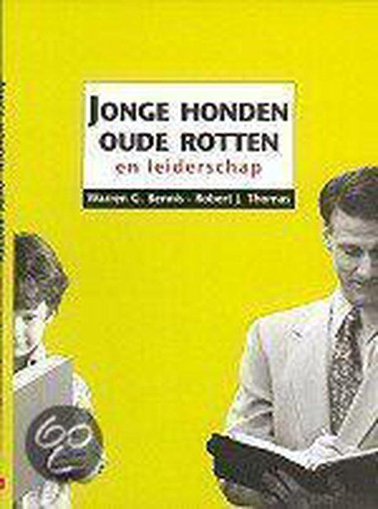 9789058712530 Jonge honden, oude rotten en leiderschap, Boeken, Schoolboeken, Zo goed als nieuw, Verzenden