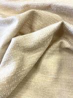 Prestigieuze, stevige maar zachte stof in vanille- en