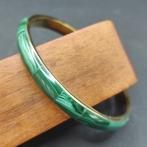 Malachiet en messing vastarmband - Hoogte: 21.5 cm- 30 g -
