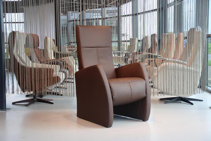 Gealux Relaxfauteuil GLX007-50 Vast Eektrisch Leer Bruin, Huis en Inrichting, Fauteuils, Nieuw, Leer, Ophalen of Verzenden