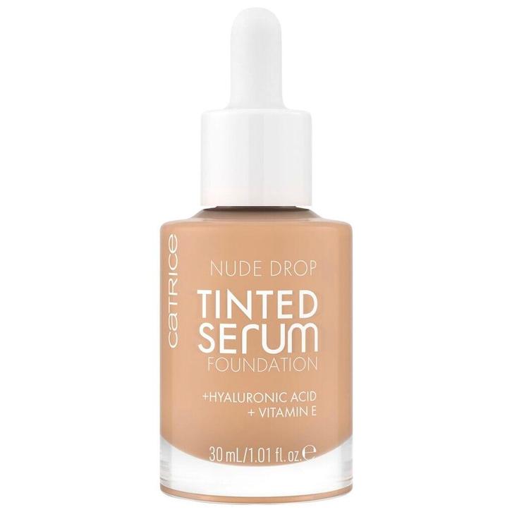 Catrice Nude Drop 030C Tinted Serum Foundation, Sieraden, Tassen en Uiterlijk, Uiterlijk | Cosmetica en Make-up, Make-up, Nieuw