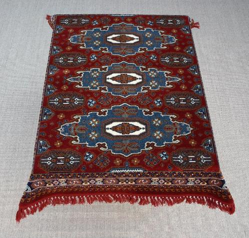 Smyrna tafelkleed Cyprus 8 (99 euro karpetten, Vloerkleden), Antiek en Kunst, Antiek | Kleden en Textiel, Ophalen of Verzenden