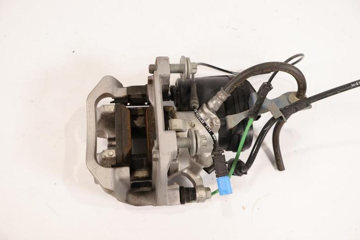 BMW 4 Serie G26 Remklauw rechts achter 354KM 34208836842 34, Auto-onderdelen, Remmen en Aandrijving, Gebruikt, Ophalen of Verzenden