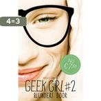 Blundert door / Geek Girl / 2 9789025771041 Holly Smale, Boeken, Verzenden, Gelezen, Holly Smale