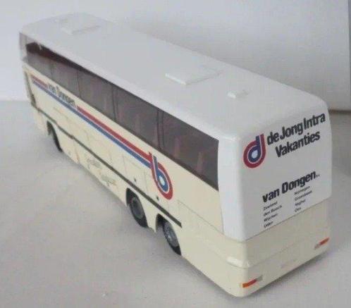 Tekno 1:50 - Modelbus - DAF SBR3000 - Touringcar Van Dongen, Hobby en Vrije tijd, Modelauto's | 1:5 tot 1:12