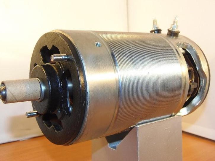 Dynamo 30A. gelijkstroom VW nieuw, Auto-onderdelen, Motor en Toebehoren, Verzenden