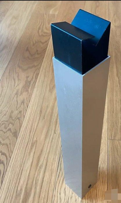 Danese Milano - Bruno Munari - Asbak - Ponza - Aluminium, Antiek en Kunst, Antiek | Meubels | Stoelen en Banken
