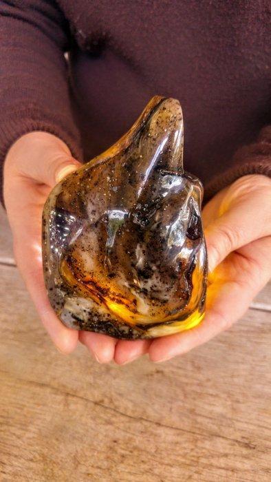Echte Baltische barnsteen steen - zeldzame druppelvorm met, Verzamelen, Mineralen en Fossielen