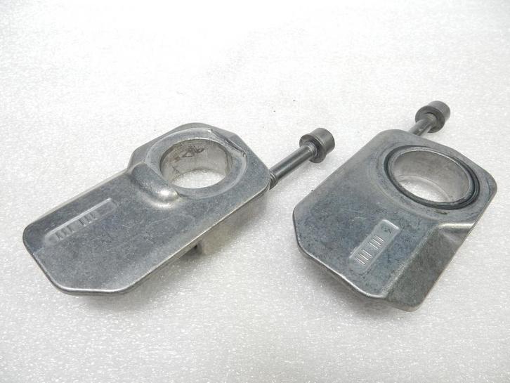 BMW F 900 R Kettingspanner rechts / Kettingspanner links / 3, Motoren, Onderdelen | BMW, Ophalen of Verzenden