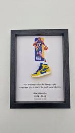 Lijst- Mini Sneaker Kobe Bryant AJ1 Laney ingelijst  -, Antiek en Kunst, Kunst | Designobjecten