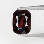 1 pcs Rood, Roze Spinel - 1.68 ct - International, Nieuw