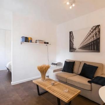 Studio met prijs inclusief voorzieningen beschikbaar voor biedingen