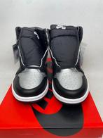 Air Jordan - Air Jordan 1 High - Sneakers - Maat: EU 40.5 -, Nieuw