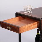 Drankentafel met 2 hangoren en lade rijk en prachtig ingeleg, Ophalen of Verzenden