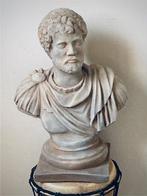 sculptuur, Busto imperatore romano Adriano - 41 cm - Steen